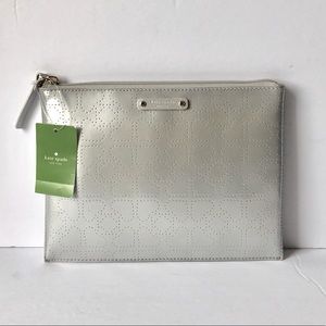 KATE SPADE Metro LRG Pouch silver perforated BNWT